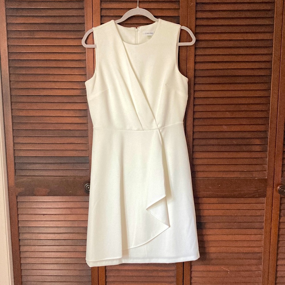 White Calvin Klein Knee-length Dress Size 8